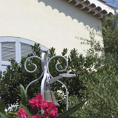 Apartman Dans St Raphael